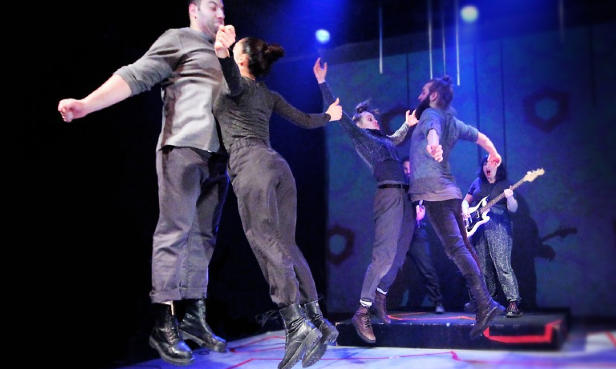 Show image, bibu 2016