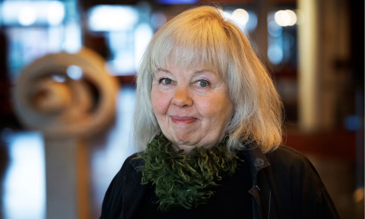 Återbruk i scenografi och kostym